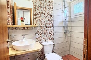 Shower, hair dryer, towels - Apartment 'Ventus Athina' with Sea View, Wi-Fi and Air Conditioning (Lefkada)