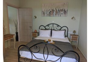 1 bedroom, iron/ironing board, free WiFi, bed sheets - Apartment 'Ventus Pandora' with Sea View, Wi-Fi and Air Conditioning (Lefkada)