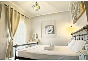 1 室のベッドルーム、アイロン / アイロン台、WiFi (無料)、ベッドシーツ