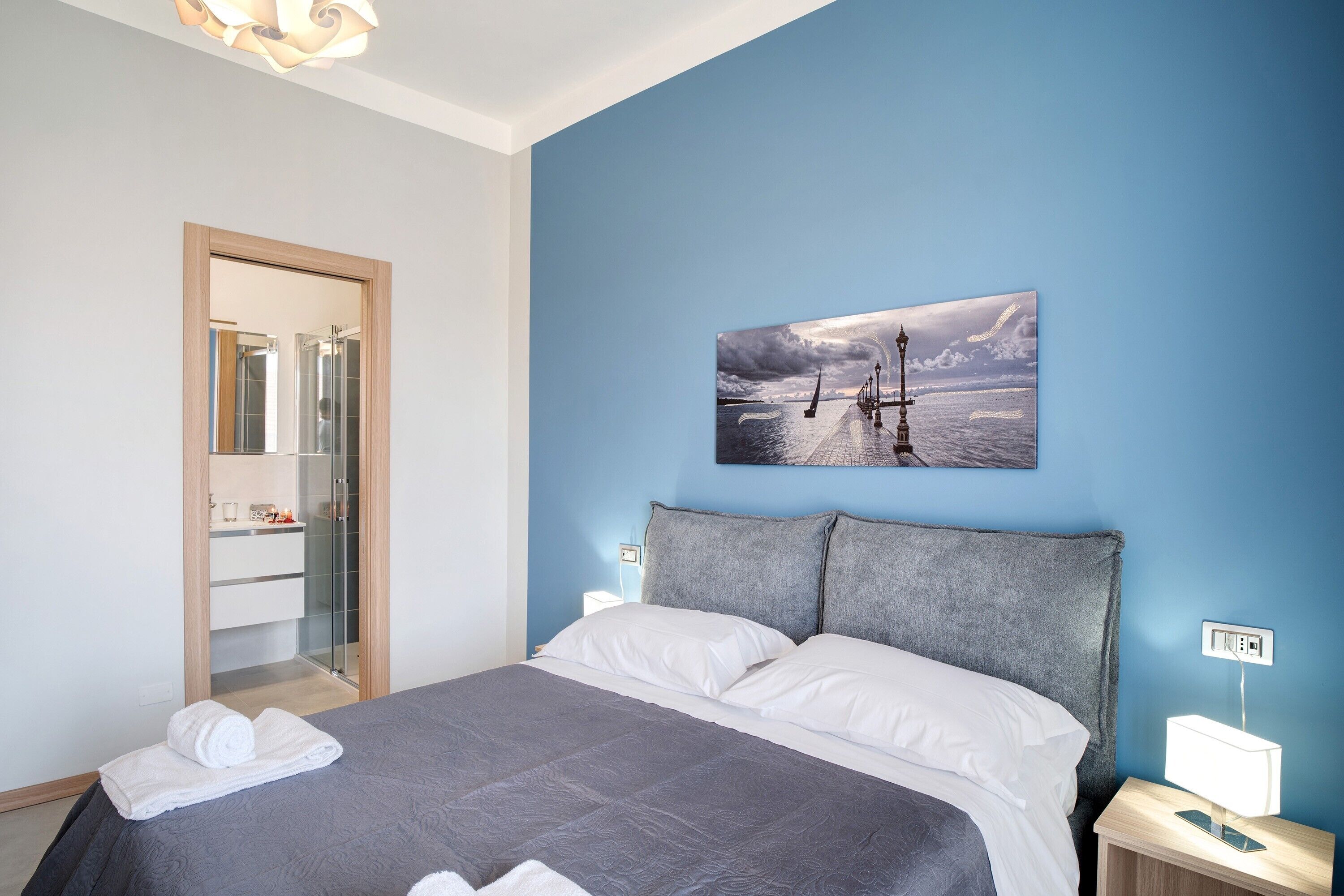 2 makuuhuonetta, ilmainen Wi-Fi, vuodevaatteet