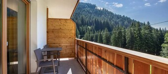 Apartment "Bachwiesl Hof Apt Pichl" with Mountain View, Balcony & Wi-Fi