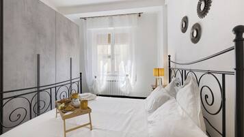 1 camera, ferro/asse da stiro, Wi-Fi gratuito, lenzuola