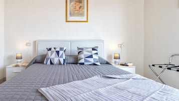 1 camera, Wi-Fi gratuito, lenzuola