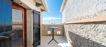 Casa vacanze "Casa Manolo" con piscina condivisa, terrazze private e giardino in comune