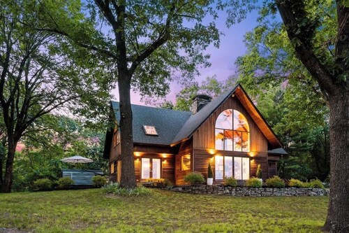 Catskill Estate epic views, hot tub