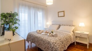 1 bedroom, WiFi, bed sheets - Charme in Porta Palio - City Center (Verona)
