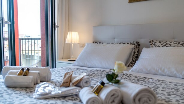 1 bedroom, WiFi, bed sheets - Charme in Porta Palio - City Center (Verona)