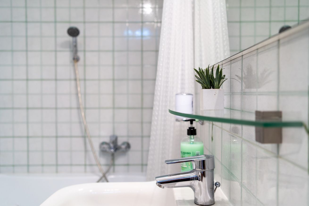 Doccia, bidet, asciugamani