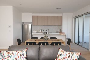 Interior - Powder Peaks 2D (Jindabyne)