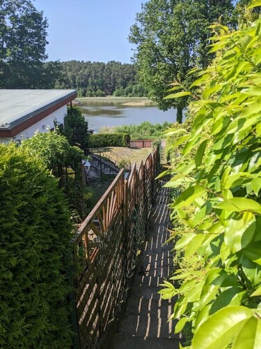 Ferienhaus am See Sucht Urlauber ab Mind. 7 Nächte