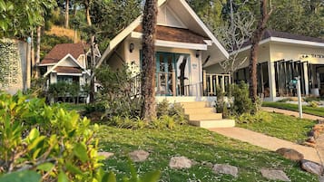 Standard Bungalow, Partial Sea View | Exterior