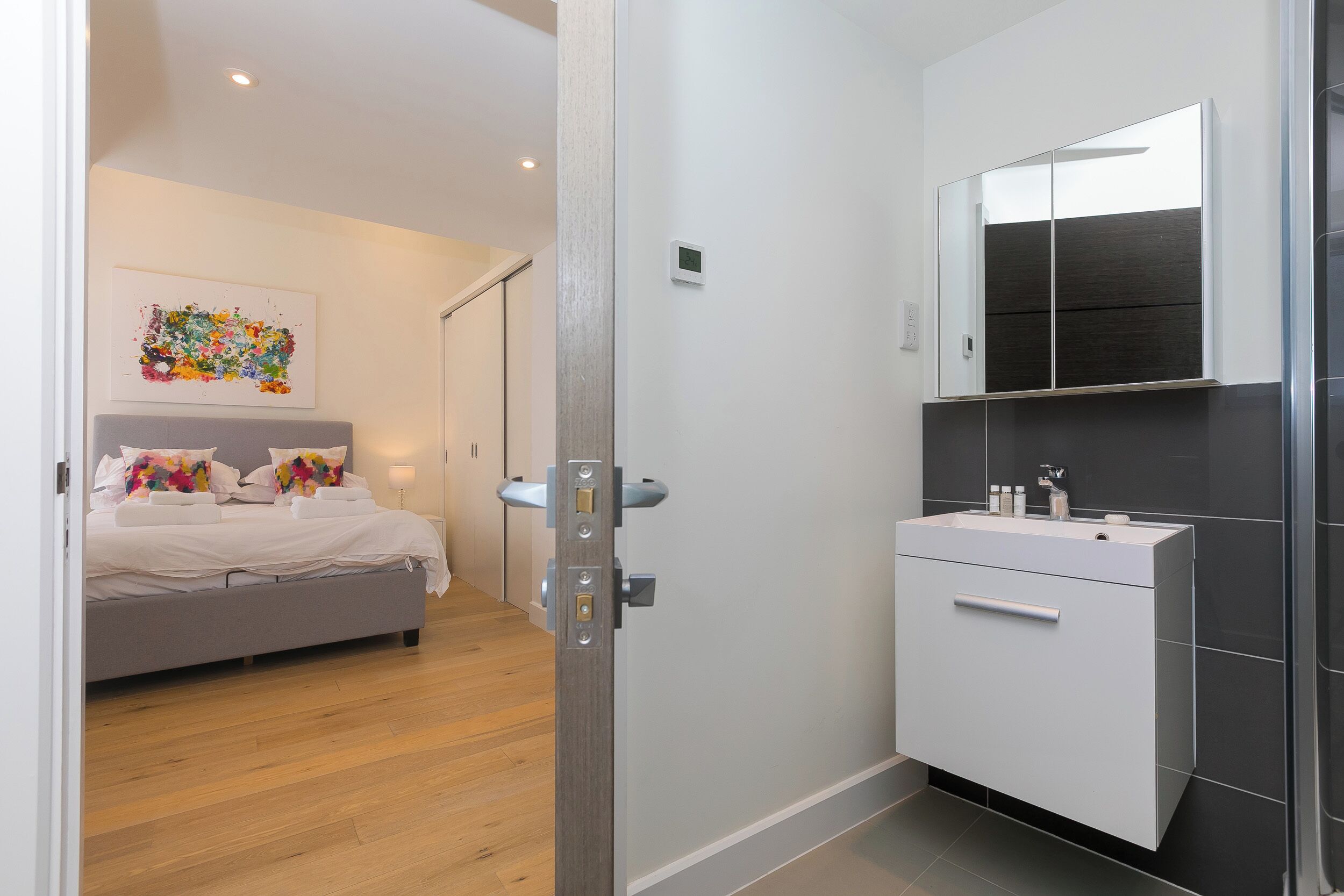 Cottage | 2 bedrooms, WiFi (free), individually decorated, individually furnished