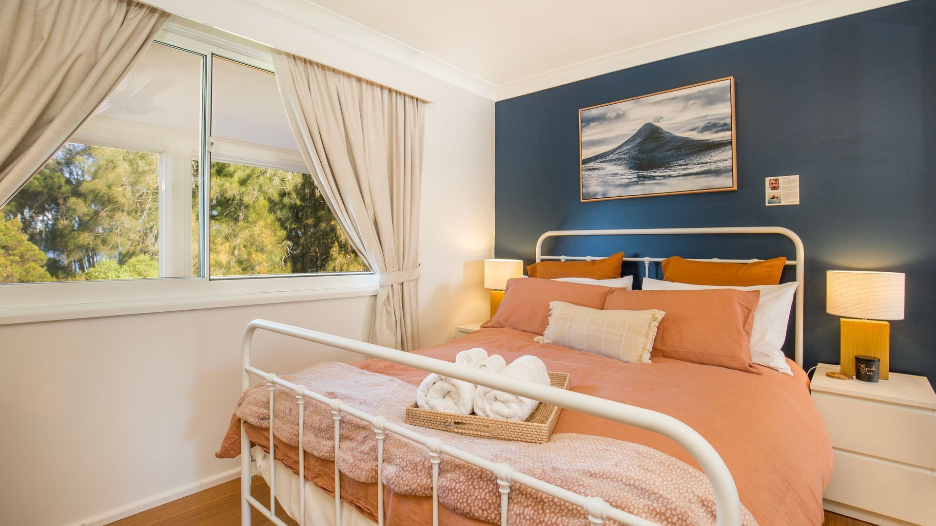 2 bedrooms, desk, iron/ironing board, travel crib