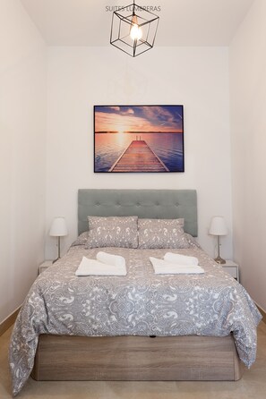 1 camera, ferro/asse da stiro, Wi-Fi, lenzuola