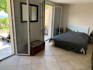 3 camere, Wi-Fi, lenzuola