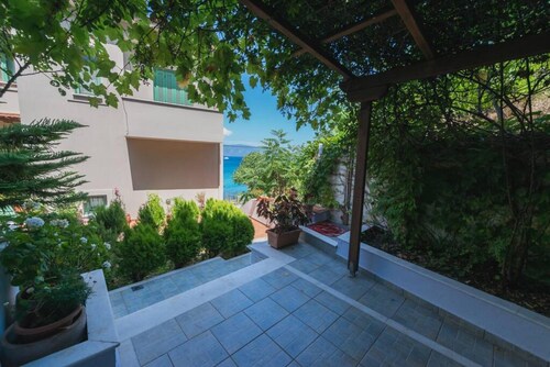 Studio on Agia Efimia Seaside