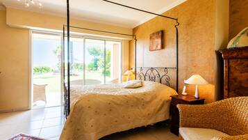 4 camere, ferro/asse da stiro, Wi-Fi gratuito, lenzuola