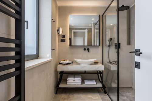 Junior Suite | Bathroom