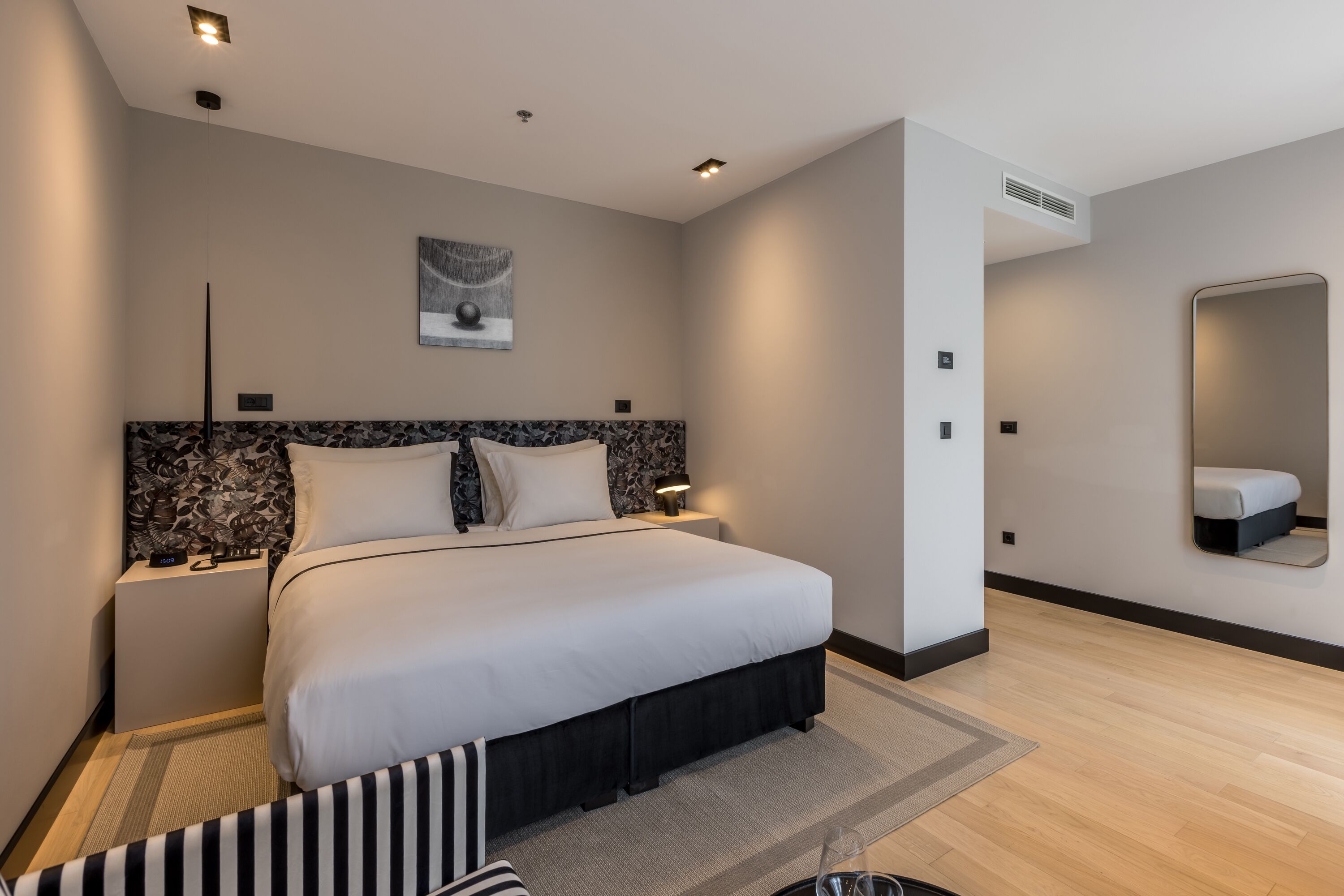 Superior Double Room | Hypo-allergenic bedding, minibar, in-room safe, desk