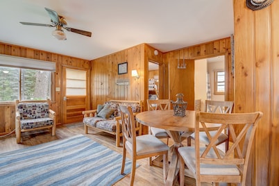 Fisherman's Retreat | Arcades | Firepit | Grill