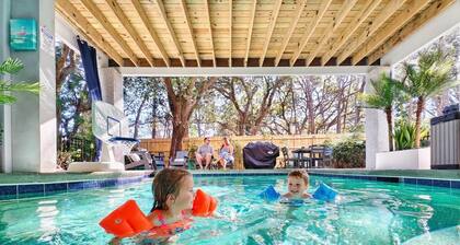 Hilton Head 5BR Sleeps 18 • Heated Pool • Walk to Folly Field • Dog Friendly • Elevator