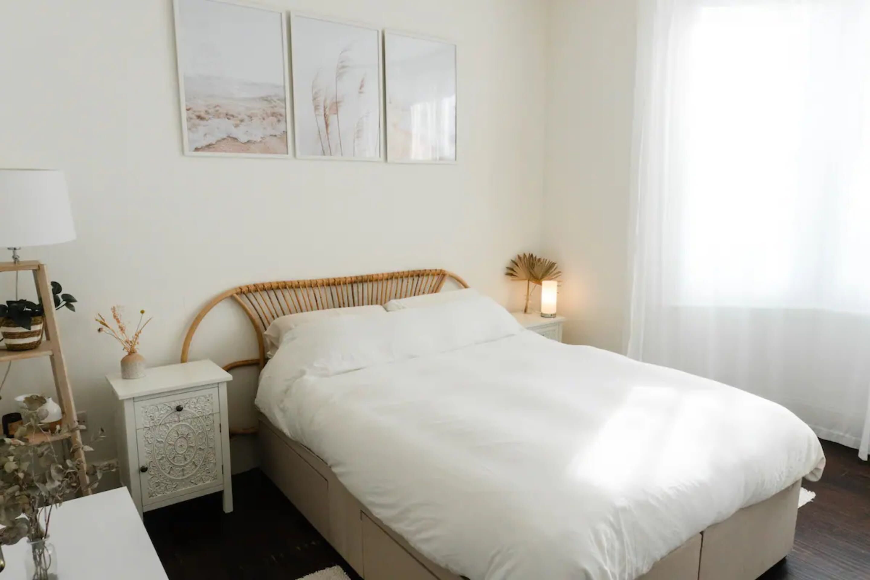 Basic Apartment, Multiple Beds | 2 bedrooms, laptop workspace, iron/ironing board, bed sheets
