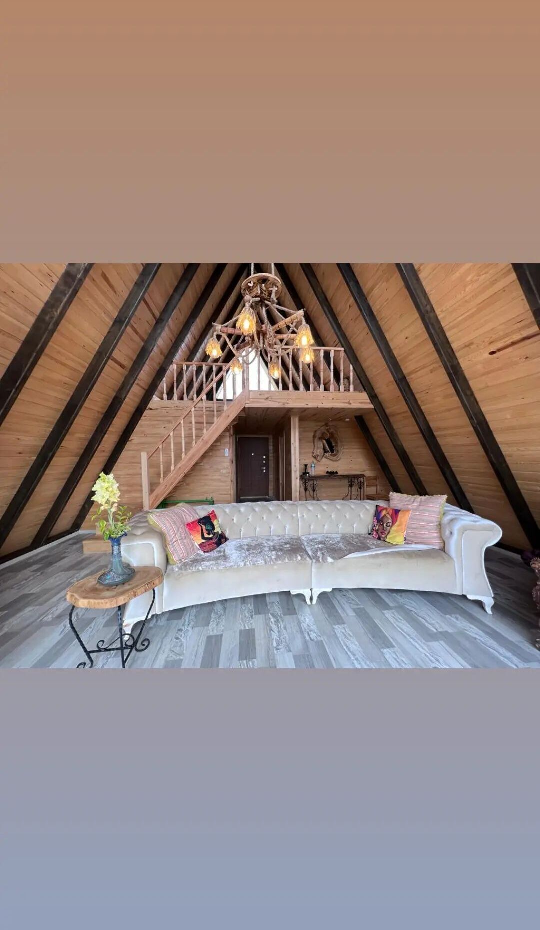 Deluxe Bungalow | Living area