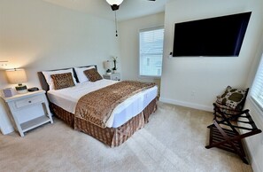 4 bedrooms, WiFi - Coastal Club * 19117 Twin House w 4BR, 3.5 Baths, Sleeps 11 (Lewes)