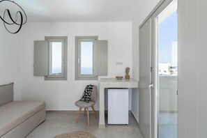 Luxury-Apartment | 1 Schlafzimmer, hochwertige Bettwaren, Minibar, Zimmersafe