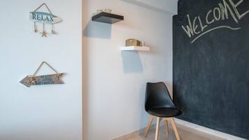 Basic-Apartment | 2 Schlafzimmer, Bügeleisen/Bügelbrett, kostenloses WLAN