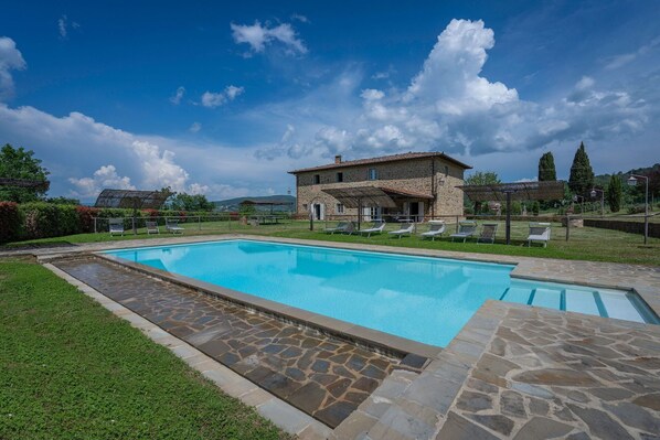 Pool - Leopolda Selvarella by Geco Vacation Rentals (Badia Agnano)