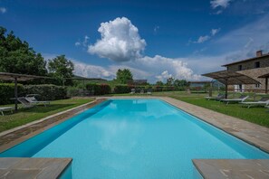 Pool - Leopolda Selvarella by Geco Vacation Rentals (Badia Agnano)