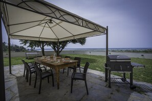 Villa | Terrace/patio - The Gargoyles (Massarosa)