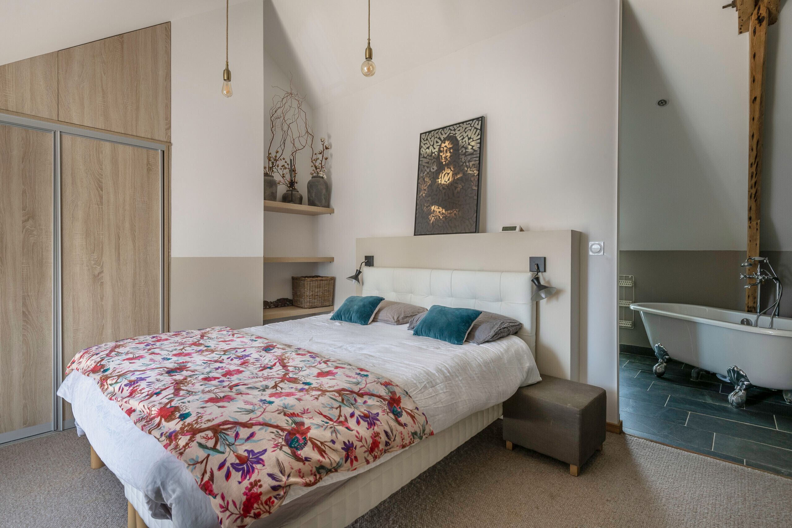 4 chambres, fer et planche à repasser, Wi-Fi gratuit