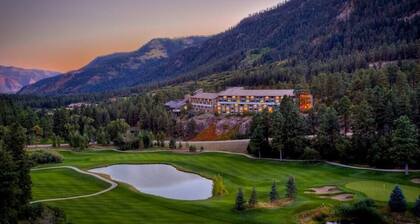 Royal Ridge (#319) | 10 min to Ski - Pickleball - Golf - AC/Pool/Hot Tub