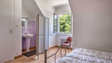 3 chambres, fer et planche Ă repasser, Wi-Fi gratuit