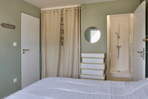 4 chambres, fer et planche Ă repasser, Wi-Fi gratuit