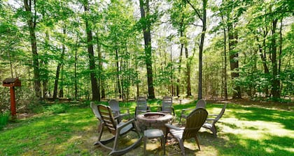 Spacious House Near Echo Lake, Close to Diana's Bath & N. Conway