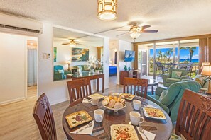 Dining - Pure Turquoise Kihei Remodeled 2BR Oceanfront Condo Pool Ancient Fishpond (Kihei)