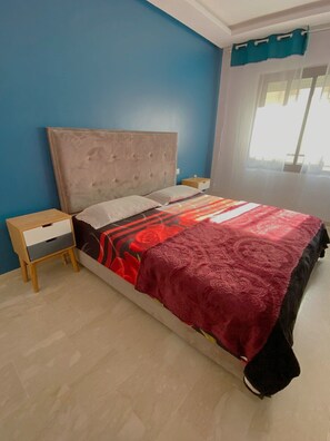 2 chambres, bureau, fer et planche à repasser, Wi-Fi