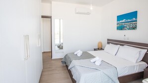 Nhà | 5 phòng ngủ, phòng cách âm 