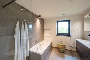 Hair dryer, towels, soap, shampoo