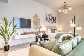 Zimmersafe, Bügeleisen/Bügelbrett, kostenloses WLAN, Bettwäsche