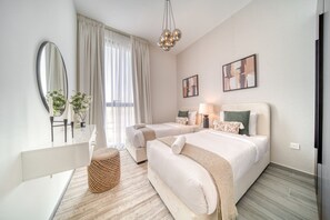 2 bedrooms, in-room safe, iron/ironing board, free WiFi