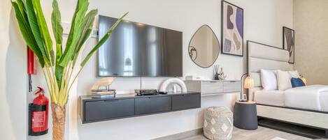 In-room safe, iron/ironing board, free WiFi, bed sheets