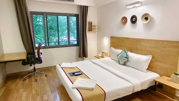 Ảnh chưa phân loại, 1 trong số 52 ảnh, nút