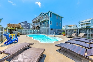 Outdoor pool, a heated pool - Semi-Oceanfront Dog Friendly w/ Pool, Hot Tub, Cargo Lift, Nearby Beach Access (Salvo)