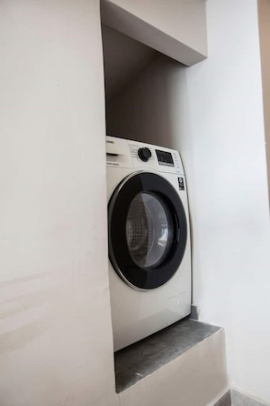 Interior - Bentzi...boutique Apartment With Kitchenette (Athina)