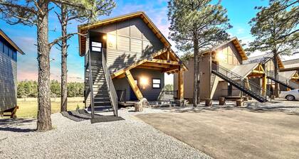 Modern Cabin with Spectacular View