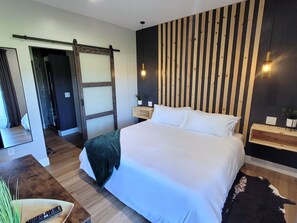 1 bedroom, iron/ironing board, travel crib, free WiFi - Modern Cabin with Spectacular View (Show Low)